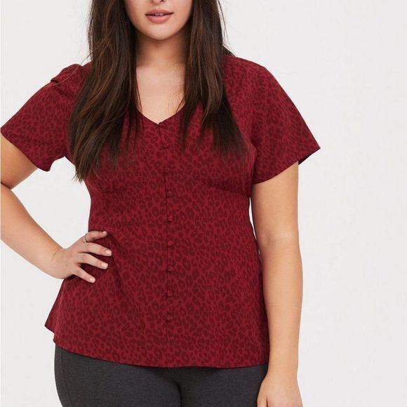 Torrid Burgundy Animal Print Blouse Chablis Button-Front Top‎ Plus Size 5 5X - Picture 1 of 9